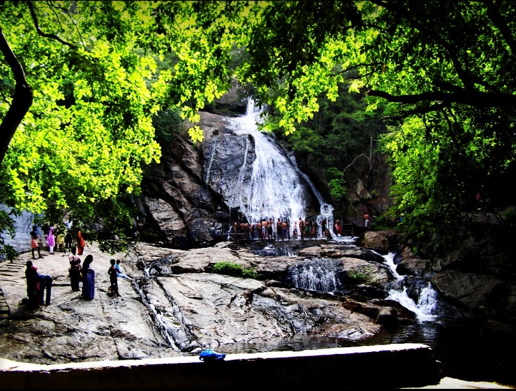 Athirapally – Valparai Tour Package 2 Nights/ 3 Days