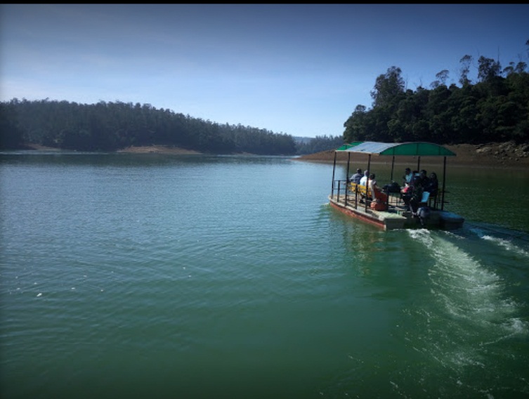 Munnar-Valparai-Ooty Tour Package